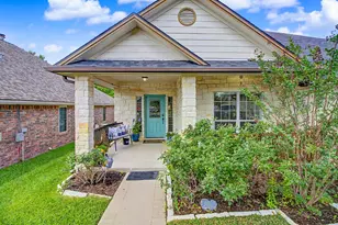 14105 Renee Ln, College Station, TX 77845 - Photo 3