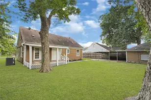 7017 Schley St, Houston, TX 77087 - Photo 27
