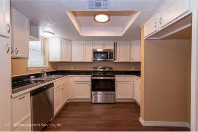 12834 Timothy Drive, Willis, TX 77318 - Photo 5