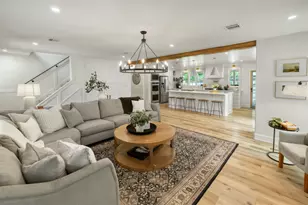 140 April Waters Dr W, Conroe, TX 77356 - Photo 11