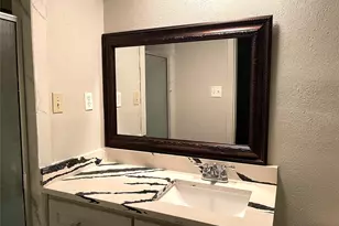 5131 Indigo St, Houston, TX 77096 - Photo 17