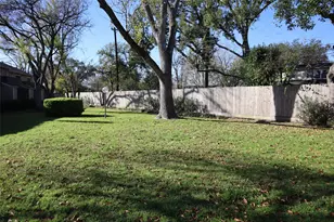 5005 Georgi Ln, Houston, TX 77092 - Photo 37