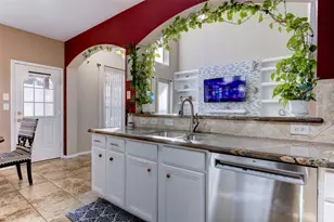 9214 Windy Spring Ct, Houston, TX 77089 - Photo 17