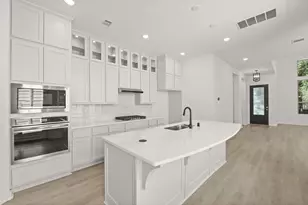 413 Meadows Peak Ln, Montgomery, TX 77316 - Photo 5