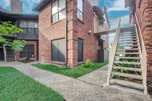 3100 Walnut Bend Ln, Houston, TX 77042 - Photo 31