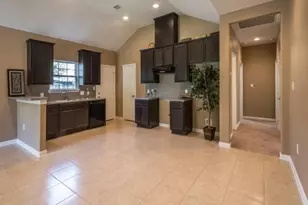 7918 Beckley St, Houston, TX 77088 - Photo 3