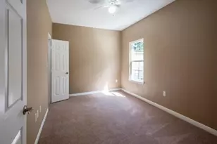 7918 Beckley St, Houston, TX 77088 - Photo 9