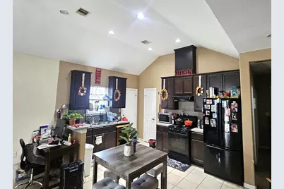 7918 Beckley Street, Houston, TX 77088 - Photo 15