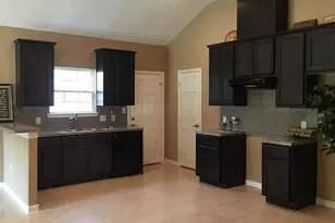 7918 Beckley St, Houston, TX 77088 - Photo 5