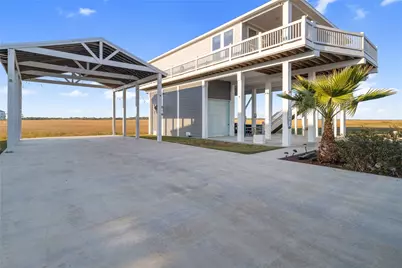 1286 Lagoon Drive, Crystal Beach, TX 77650 - Photo 1