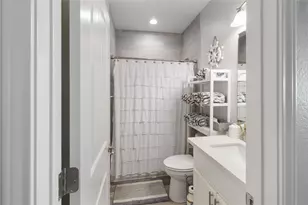 1286 Lagoon Dr, Crystal Beach, TX 77650 - Photo 15