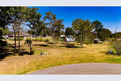 132 Legacy Boulevard, Point Blank, TX 77364 - Photo 5