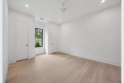 10726 Marsha Lane, Houston, TX 77024 - Photo 33