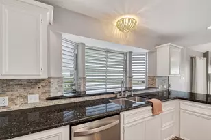 925 Bonita St, Bayou Vista, TX 77563 - Photo 33