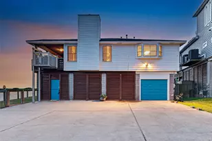 925 Bonita St, Bayou Vista, TX 77563 - Photo 15