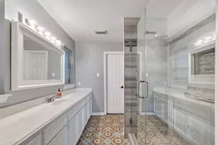 925 Bonita St, Bayou Vista, TX 77563 - Photo 19