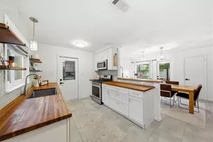 7962 Cedel Dr, Houston, TX 77055 - Photo 9