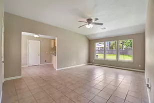 10731 Royal Terrell Dr, Conroe, TX 77303 - Photo 5
