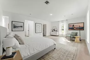 2890 Mary Ln, Dickinson, TX 77539 - Photo 5