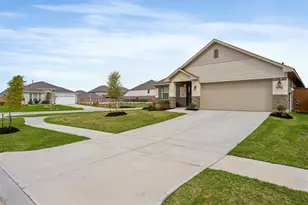 13724 Sabine Lk Dr, Texas City, TX 77568 - Photo 5