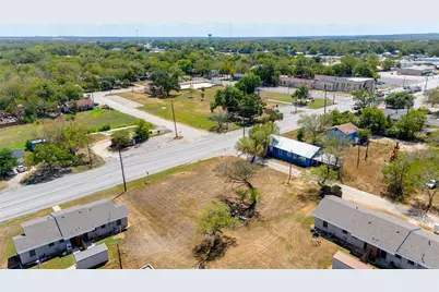 Tbd Lamar and North Magnolia Avenue, Luling, TX 78648 - Photo 11