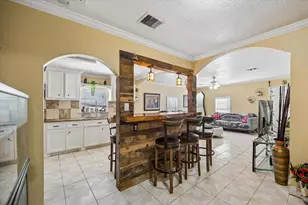 9944 E Hardy Rd, Houston, TX 77093 - Photo 15