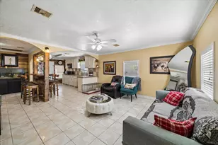 9944 E Hardy Rd, Houston, TX 77093 - Photo 13