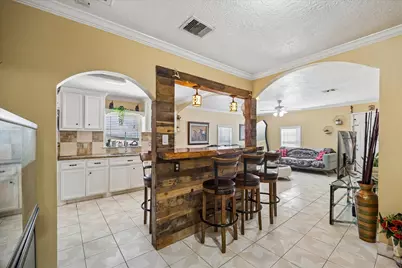9944 E Hardy Road, Houston, TX 77093 - Photo 15