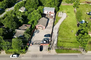 9944 E Hardy Rd, Houston, TX 77093 - Photo 5