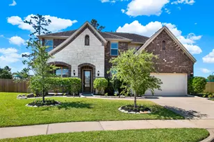 9039 Charncross Ln, Tomball, TX 77375 - Photo 3
