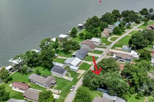 683 Water View Dr, Livingston, TX 77351 - Photo 5