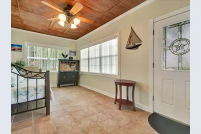 683 Water View Drive, Livingston, TX 77351 - Photo 11