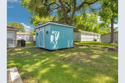 683 Water View Drive, Livingston, TX 77351 - Photo 35