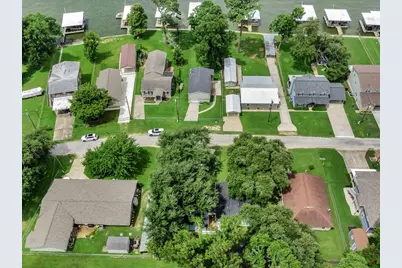 683 Water View Drive, Livingston, TX 77351 - Photo 37