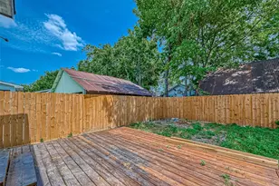 1275 Morris St, Houston, TX 77009 - Photo 33
