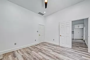 1275 Morris St, Houston, TX 77009 - Photo 17