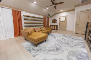 8007 Capitol St, Houston, TX 77012 - Photo 9