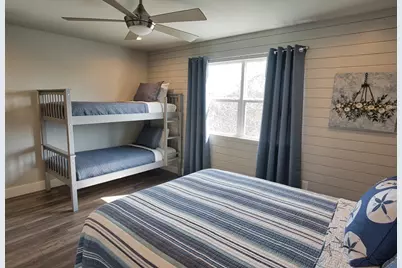 2569 County Road 291, Sargent, TX 77414 - Photo 29