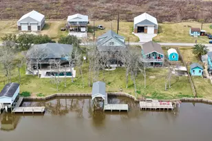 2569 County Rd 291, Sargent, TX 77414 - Photo 47