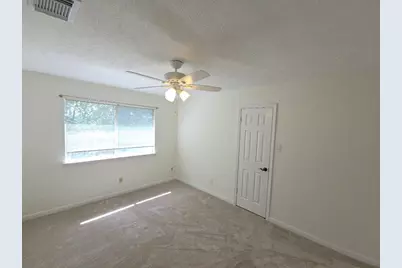 2502 Fairwind Drive, Houston, TX 77062 - Photo 9