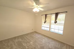 2502 Fairwind Dr, Houston, TX 77062 - Photo 15