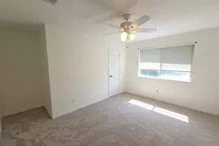 2502 Fairwind Dr, Houston, TX 77062 - Photo 11