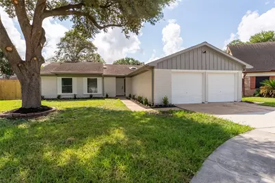15823 Kueben Lane, Houston, TX 77489 - Photo 1