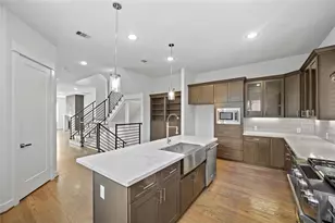 616 Roy St, Houston, TX 77007 - Photo 7