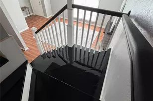 1831 Sherwood Forest St, Houston, TX 77043 - Photo 15