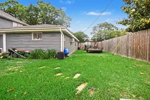 10439 Catlett Ln, La Porte, TX 77571 - Photo 23