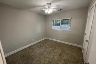 906 Yacht Ct, Crosby, TX 77532 - Photo 13