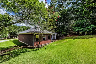 501 Cherry Hills Drive, Huntsville, TX 77340 - Photo 39