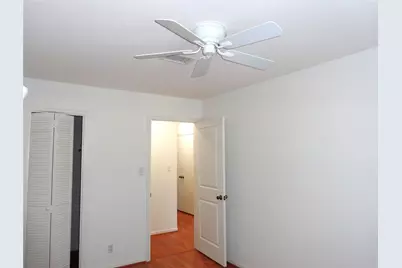 2105 S Winrock Boulevard S #48, Houston, TX 77057 - Photo 17