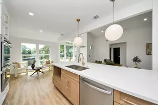 1737 Tabor St, Houston, TX 77009 - Photo 19